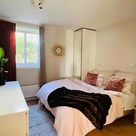 With An Amazing View Apartman